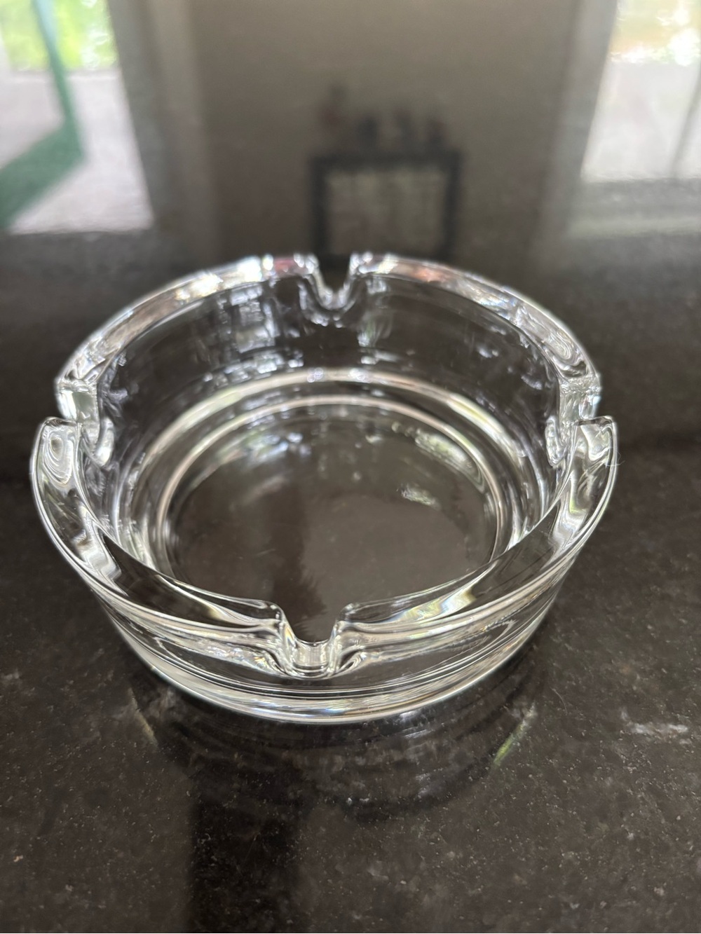 Clear Glass Ashtray - Classic Round Design